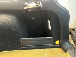 Volkswagen PASSAT B7 Rivestimento pannello laterale del bagagliaio/baule 