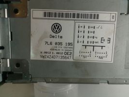 Volkswagen Touareg I Radio / CD/DVD atskaņotājs / navigācija VWZ4Z4D7135647