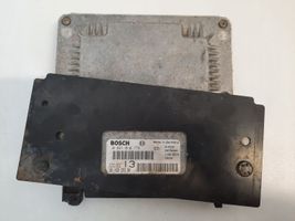 Peugeot 406 Motorsteuergerät ECU 9643525380