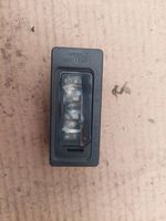 Volkswagen Sharan Lampa oświetlenia tylnej tablicy rejestracyjnej 3AF943021A