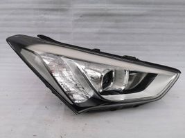 Hyundai Santa Fe Lampa przednia 921022W116