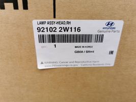 Hyundai Santa Fe Lampa przednia 921022W116