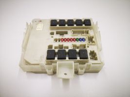 Nissan Navara D40 Module de fusibles 284B6EB301