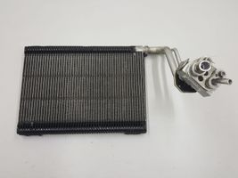 BMW 3 F30 F35 F31 Radiatore aria condizionata (A/C) (abitacolo) 043131238