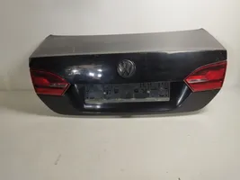 Volkswagen Jetta VI Tylna klapa bagażnika 5C6827025A