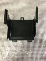 Volkswagen PASSAT B7 Tapa/cubierta para la caja de la batería 3C0915336A