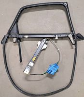 Audi A4 S4 B7 8E 8H Front door window/glass frame 8E0367369B