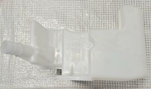 Volkswagen Jetta VI Réservoir de liquide lave-glace 5C6955453