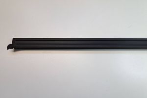 Volkswagen Jetta VI Rivestimento modanatura del vetro della portiera anteriore 5C6837479