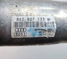 Audi A4 S4 B6 8E 8H Etupuskurin törmäysvoiman vaimennin 8E0807133B