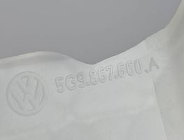 Volkswagen Golf VII Другая деталь отделки багажника 5G9867660A