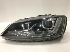 Volkswagen Golf VII Lampa przednia 152131605097477