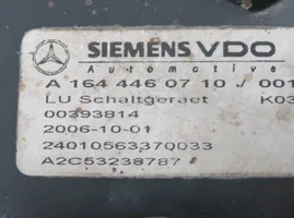 Mercedes-Benz R W251 Pavarų dėžės detalė A1644460710
