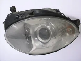 Mercedes-Benz R W251 Lampa przednia A2518201361