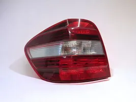 Mercedes-Benz ML W164 Lampa tylna A1649061100