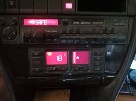 Audi A6 S6 C4 4A Panel / Radioodtwarzacz CD/DVD/GPS 4A0857183A