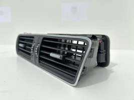 Volkswagen PASSAT B7 Griglia di ventilazione centrale cruscotto 3AB819728A