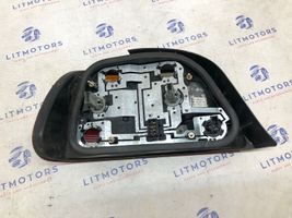 BMW 7 E38 Luci posteriori 8352026