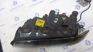 BMW 3 E46 Lampa przednia 8377261