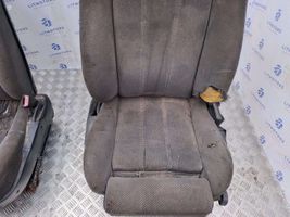 BMW 5 E34 Juego del asiento 52108110195