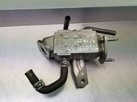 Toyota Yaris Refroidisseur de vanne EGR 2205000020