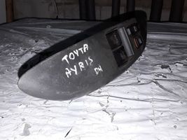 Toyota Yaris Interruttore di controllo dell’alzacristalli elettrico 0115F49