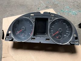 Volkswagen PASSAT CC Compteur de vitesse tableau de bord 3C8920970F