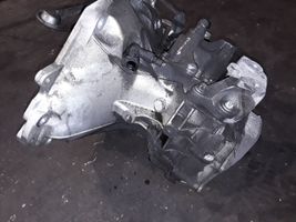 Opel Tigra B Механическая коробка передач, 5 передач 428015606