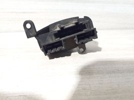 Volkswagen II LT Heater blower motor/fan resistor 