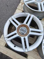 Audi A4 S4 B7 8E 8H Cerchione in lega R17 8E0601025AS