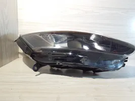 Renault Clio IV Lampa przednia 260106961R