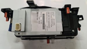 Lexus RX 450H Chargeur batterie (en option) 861C048020