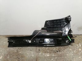 Volvo S90, V90 Takaoven kynnyksen suojalista 31377619