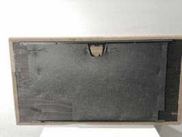 Volvo V70 Revestimiento de alfombra del suelo del maletero/compartimento de carga 