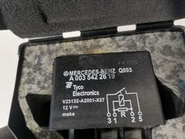 Mercedes-Benz E W212 Battery relay fuse A0035422619