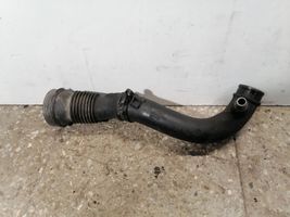 Volvo V70 Turboahtimen ilmanoton letku 30714480