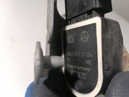 Mercedes-Benz GLC X253 C253 Двигатель для регулирования высоты фар A0009053704
