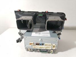 Lexus RX 450H Panel / Radioodtwarzacz CD/DVD/GPS 8612048U60