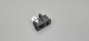 Mini Cooper Countryman R60 Connettore plug in AUX 84109229246