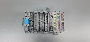 Honda CR-V Fuse module 52575LM