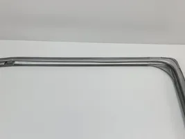 Dacia Sandero Gummidichtung Fenster Scheibe Tür hinten 823307610R