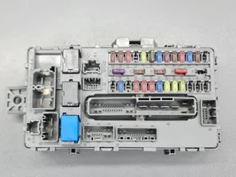 Honda Accord Module de fusibles TL4E211