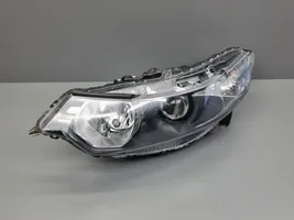 Honda Accord Lampa przednia P7530