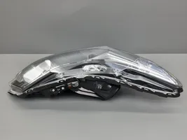 Honda Accord Lampa przednia P7530