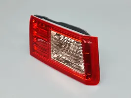 Honda Accord Lampy tylnej klapy bagażnika P7479