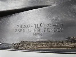 Honda Accord Moldura del borde del guardabarros 74207TL0G050