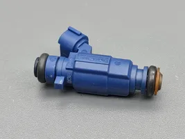 Hyundai i30 Fuel injector 353102B000