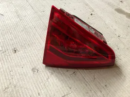 Audi A5 8T 8F Lampy tylnej klapy bagażnika 8T0945093