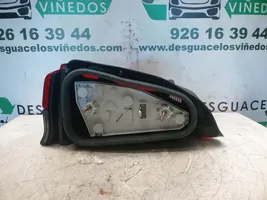 Peugeot 106 Lampa tylna P-106