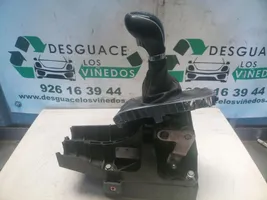 Opel Astra J Asta della leva del cambio 55563829